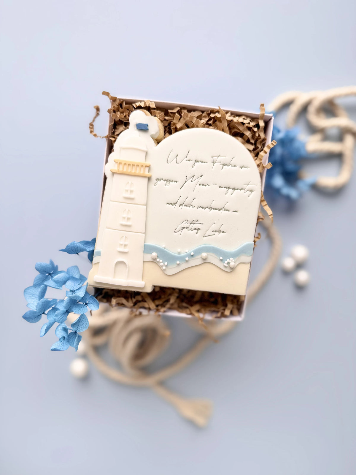 Leuchtturm als Cookie Cutter und Stempel – maritimes Backmotiv von Danis Drip