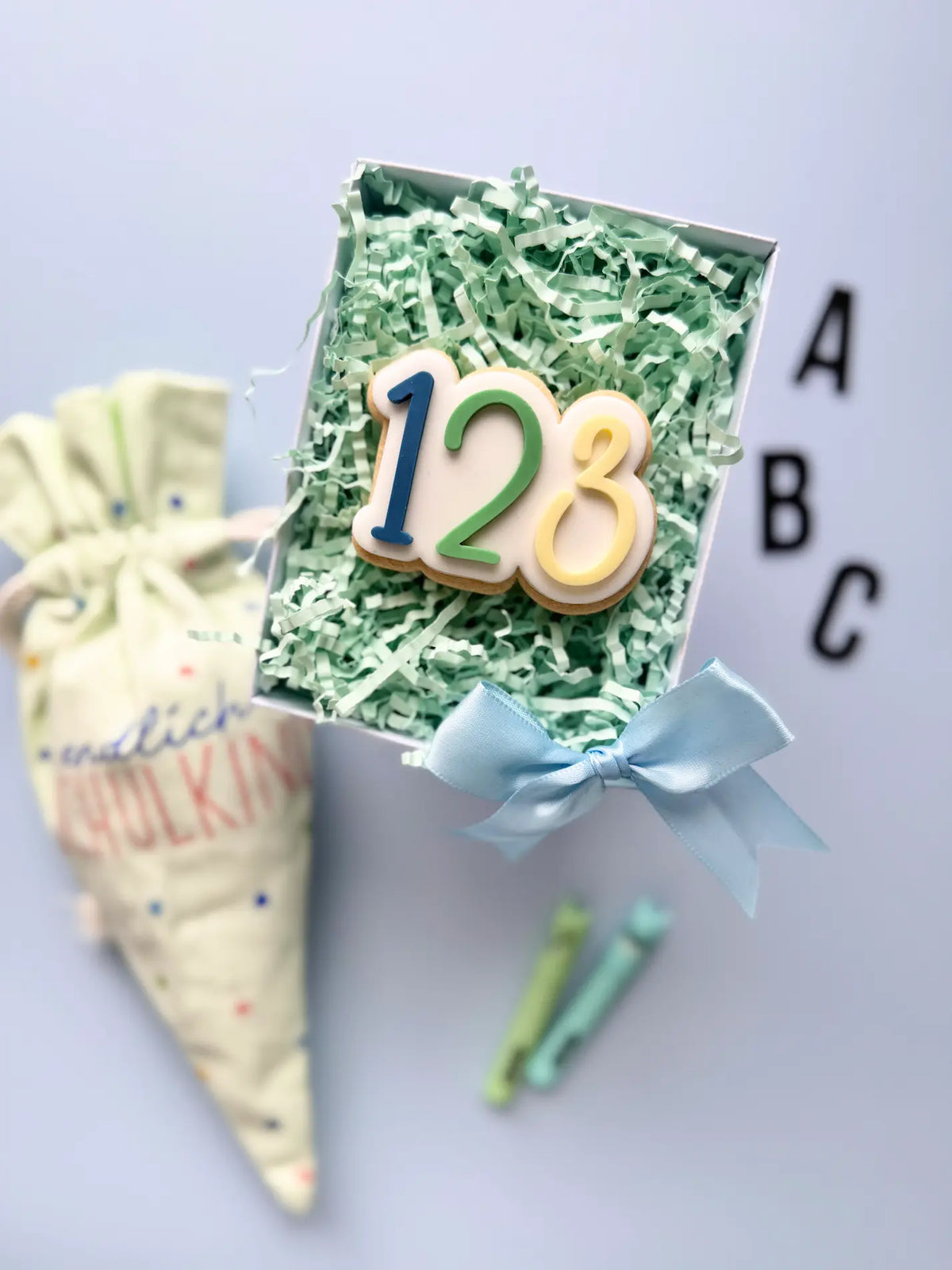 123 – Cookie Cutter & Stempel (Zahlen, Einschulung & Schulstart) – Produktmotiv für Cookie Cutter und Stempel – Danis Drip