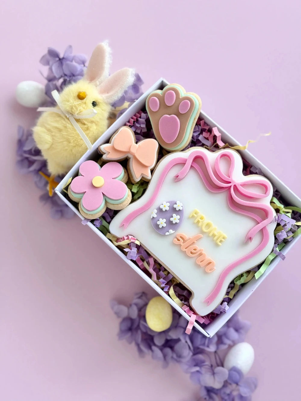 Frohe Ostern Ausstecher & Stempel – Schleifengirlande & Osterei – Produktmotiv für Cookie Cutter und Stempel – Danis Drip