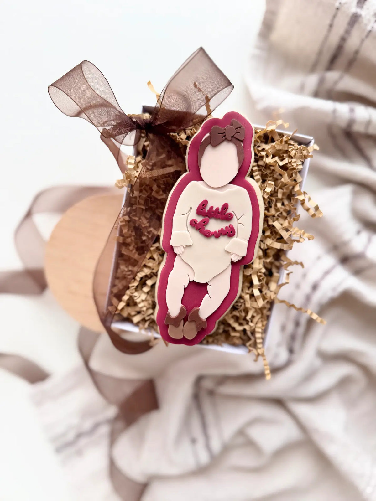 Baby mit Haarband (Schleife) – Cookie Cutter & Stempel (Baby Girl) – Produktmotiv für Cookie Cutter und Stempel – Danis Drip