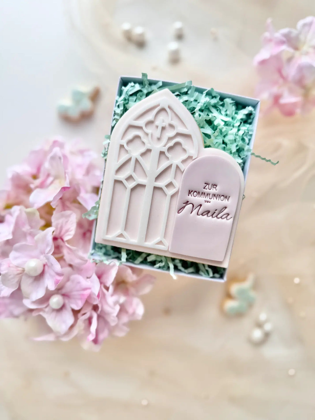 Kirche mit symbolischem Kirchenfenster – Cookie Cutter & Stempel (Taufe, Kommunion & Konfirmation) – Produktmotiv für Cookie Cutter und Stempel – Danis Drip