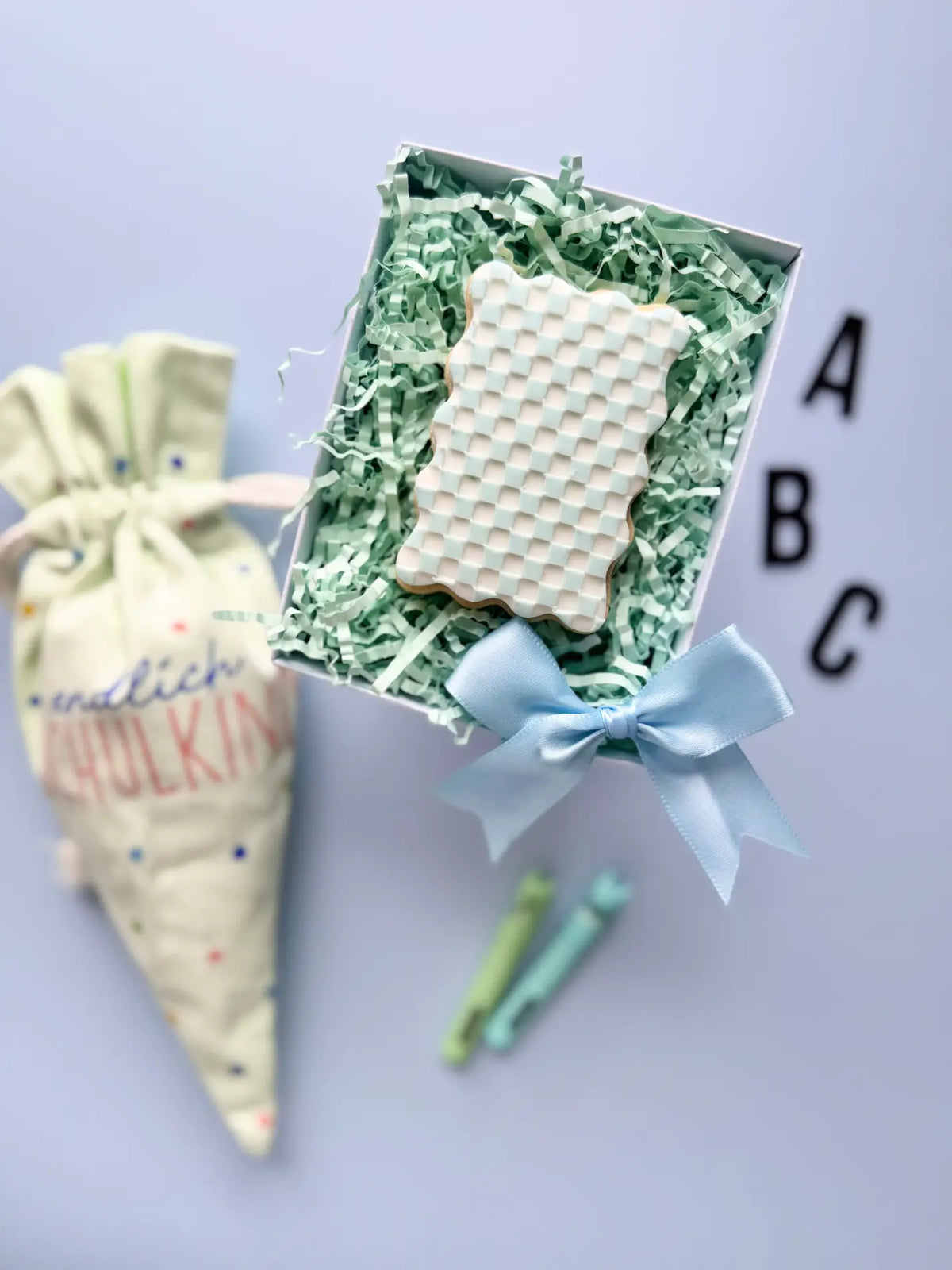 Musterplatte Kariert – Fondant Stempel (Karo Muster, Hintergrund & Strukturplatte) – Produktmotiv für Cookie Cutter und Stempel – Danis Drip