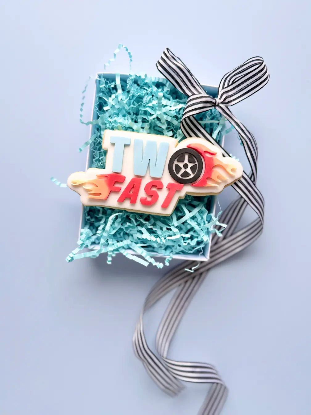 Two Fast – Cookie Cutter & Stempel (2. Geburtstag, Rennwagen & Kindergeburtstag) – Produktmotiv für Cookie Cutter und Stempel – Danis Drip