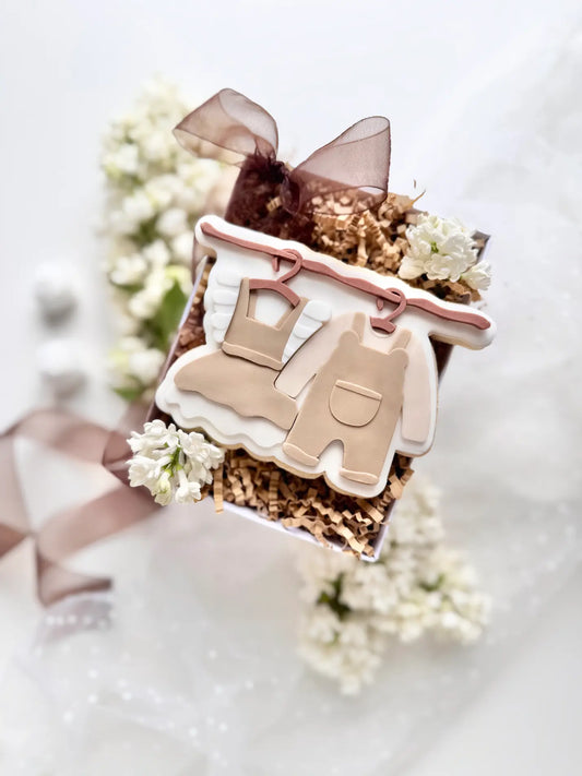 Kleiderstange – Cookie Cutter & Stempel (Baby, Gender Reveal & Baby Shower Design) – Produktmotiv für Cookie Cutter und Stempel – Danis Drip